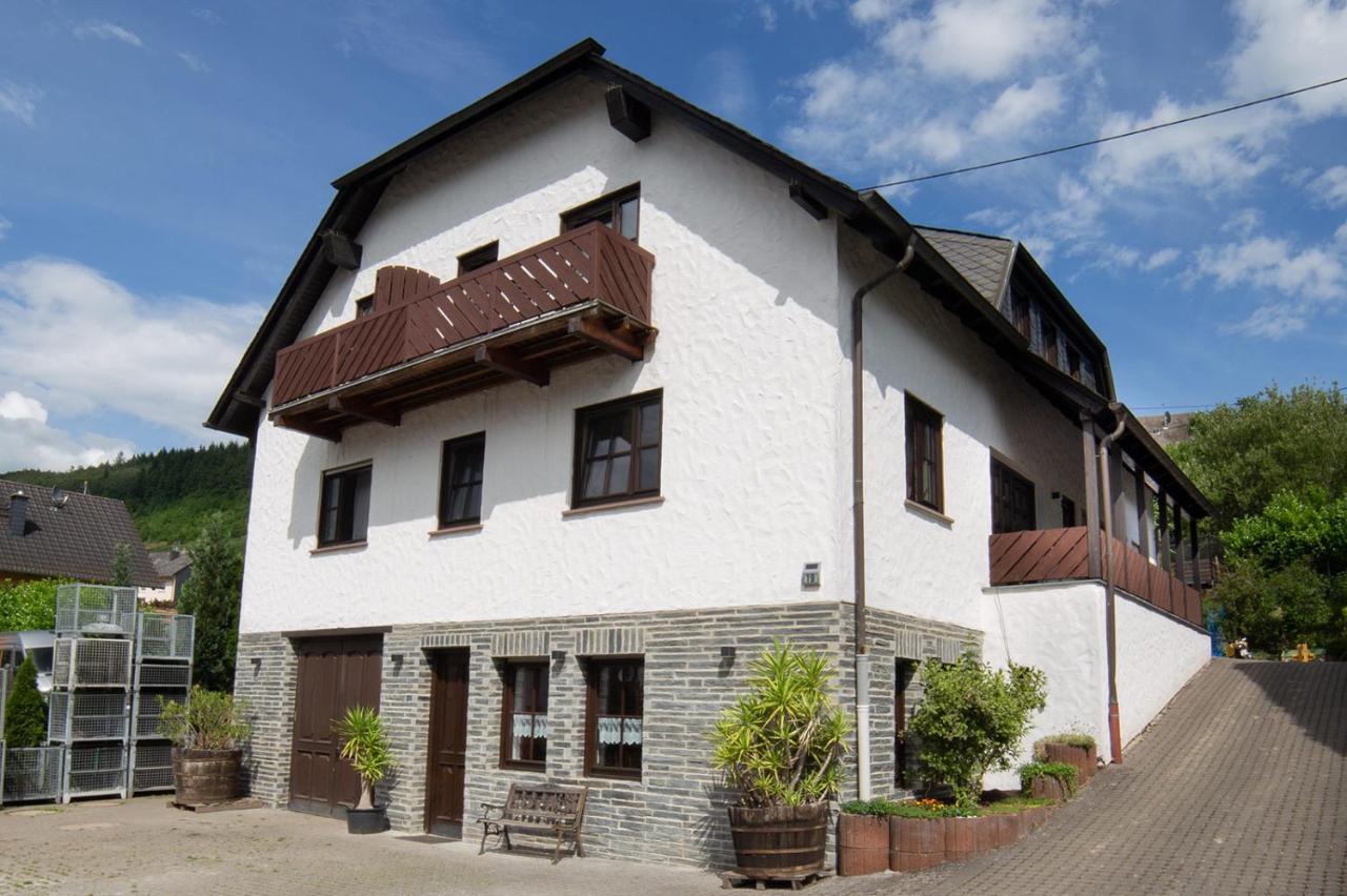 Weingut Christian Bucher Burg  Exterior foto